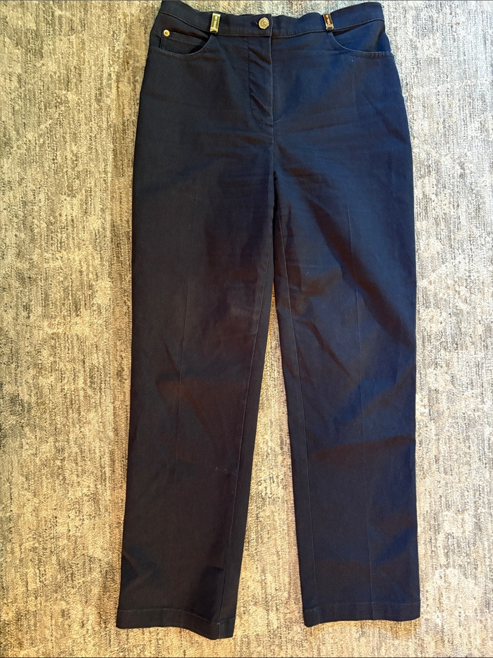 St. John sport by Marie gray women’s dark Wash straight leg jeans with Gold